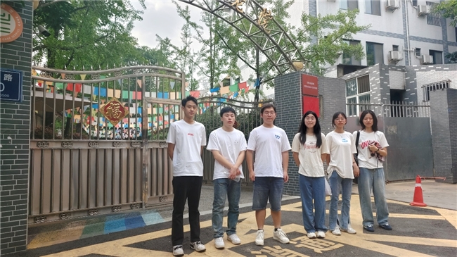 化工院“银龄青衿行”实践队走进正因敬老院——青春伴耆年，敬老传温情